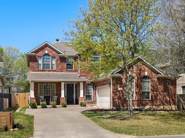 7221 Seneca Falls Loop