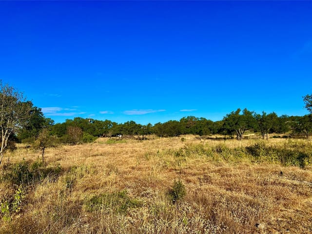 724 NOMAD DR