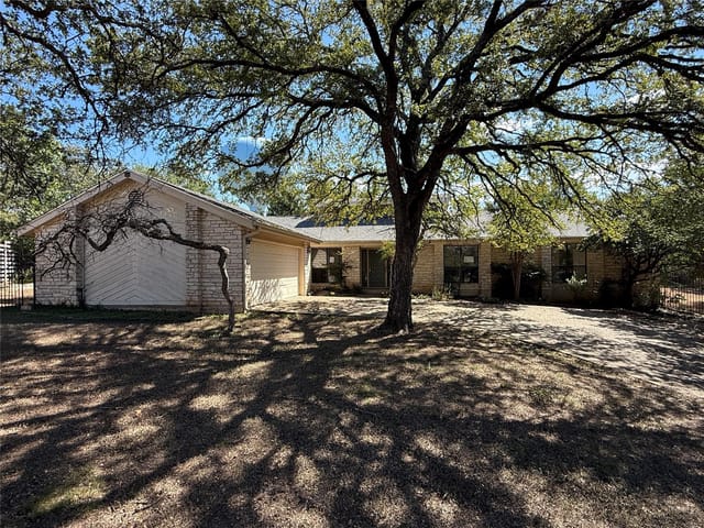 727 CEDAR ROCK Ct