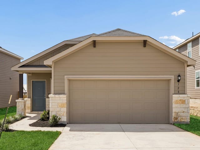 728 Rubber Tree WAY
