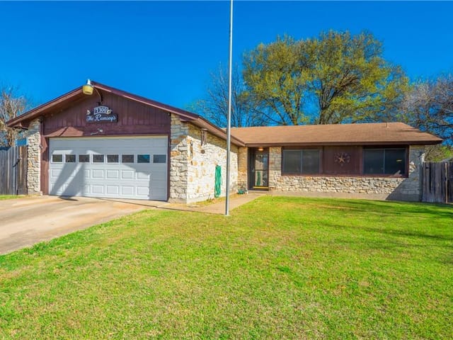 7300 Ferndale Cv