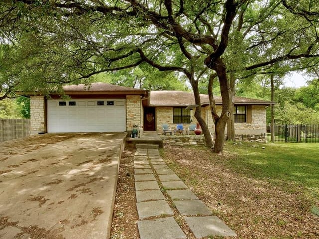 7300 Oak View Cv