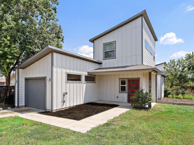 7301 Providence Ave Unit #A
