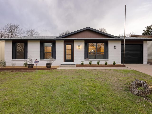 7302 Barnsdale Way