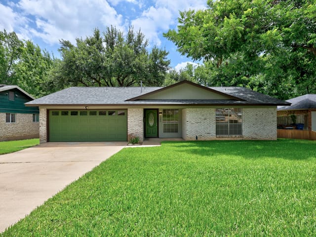 7303 Brookhollow DR