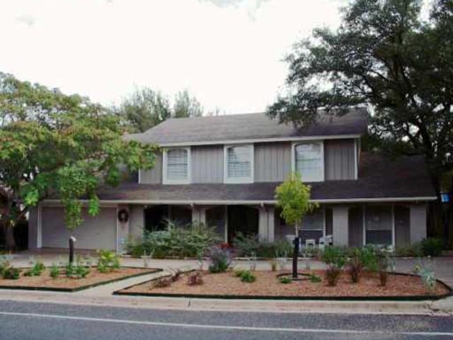 7303 CHIMNEY Cor