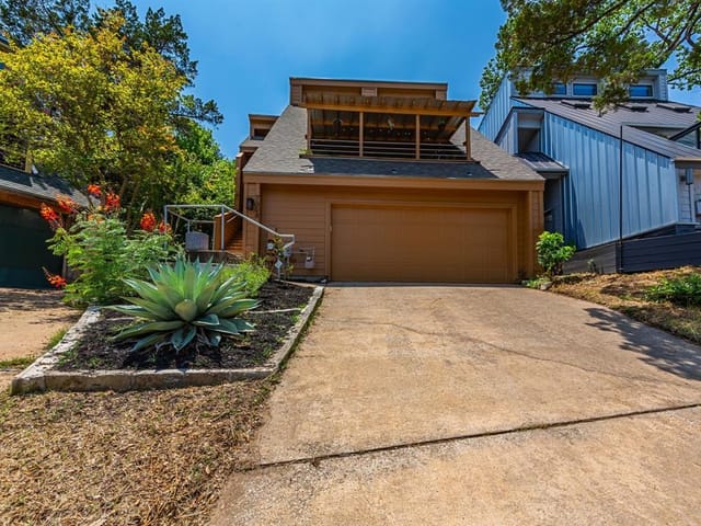 7308 Cave Holw Dr