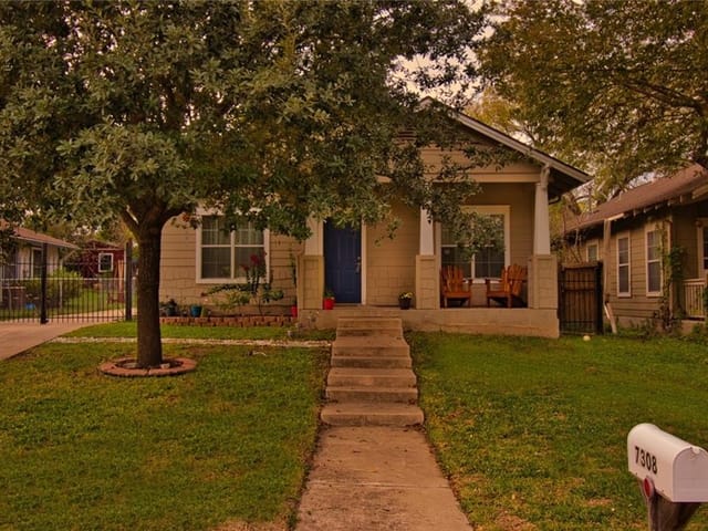 7308 Meador Ave