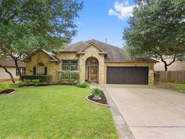 7309 Red Pebble Rd