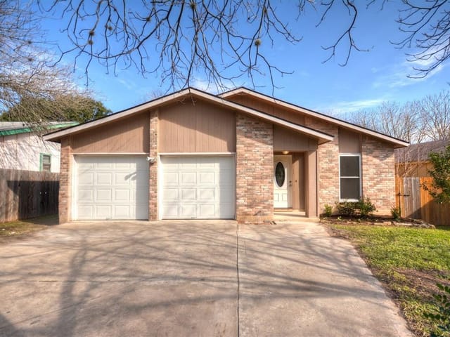 7311 Cooper Ln