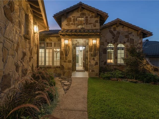 7316 Vista Mountain Dr