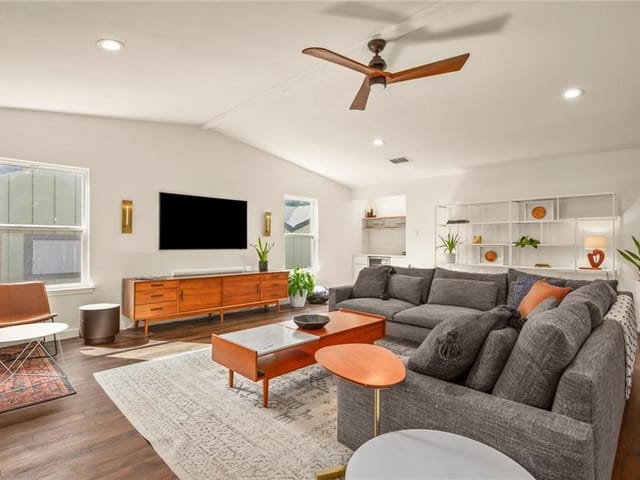 7322 Gaines Mill Ln