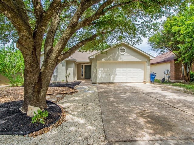 7324 Muffin Dr