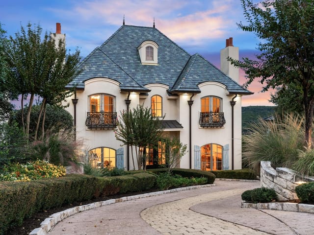 7324 Vista Mountain DR