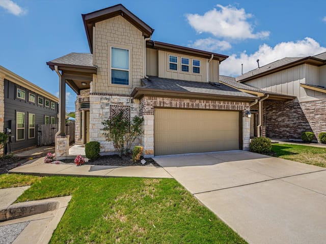 7337 Menchaca RD Unit #32