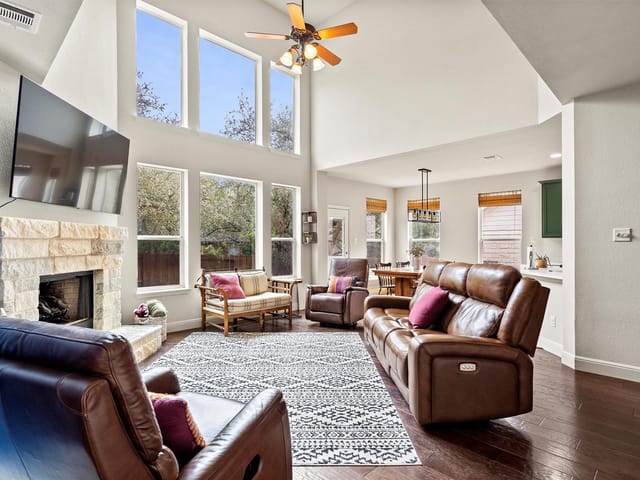 7341 Covered Bridge Dr