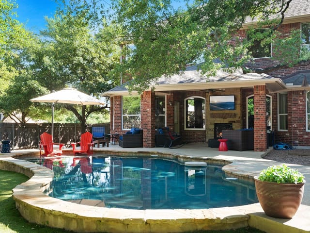 7400 Wisteria Valley Dr