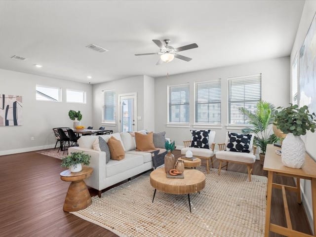 7402 Harmony Shoals Bnd