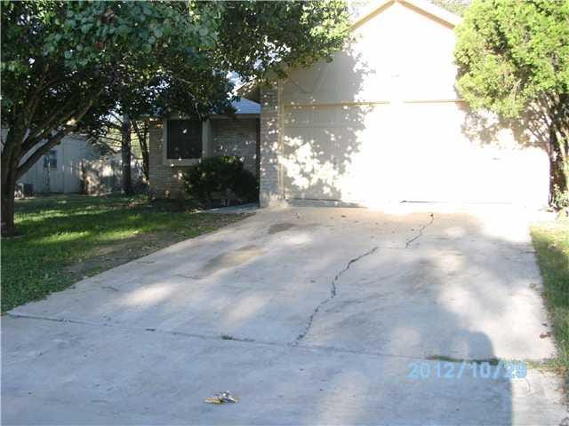 7402 Lazy Creek DR
