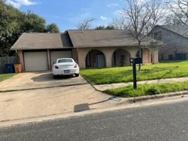 7403 Whispering Winds Dr