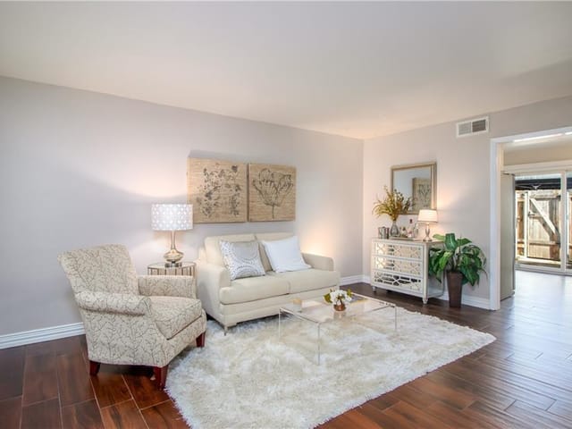7409 Shadow Hill DR Unit #110