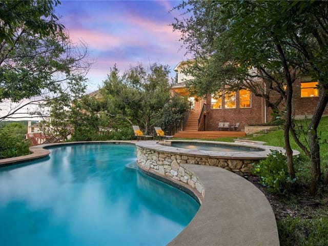 7412 Journeyville DR