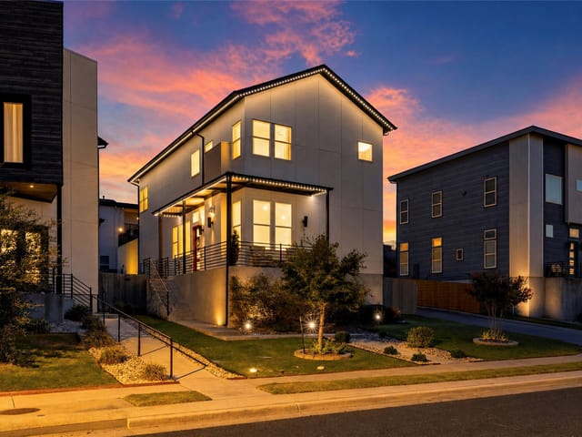 7417 Cordoba DR