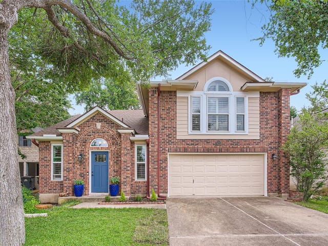 7425 Dallas Dr