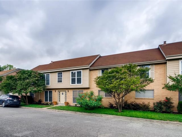 743 E Oltorf St Unit #203