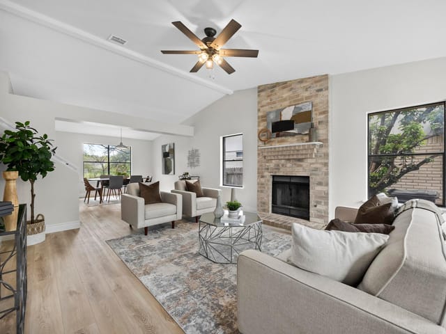 7434 Dallas Dr