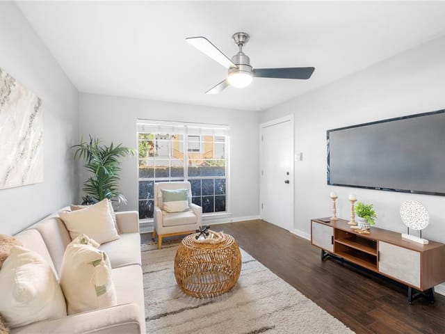 745 E Oltorf ST Unit #101
