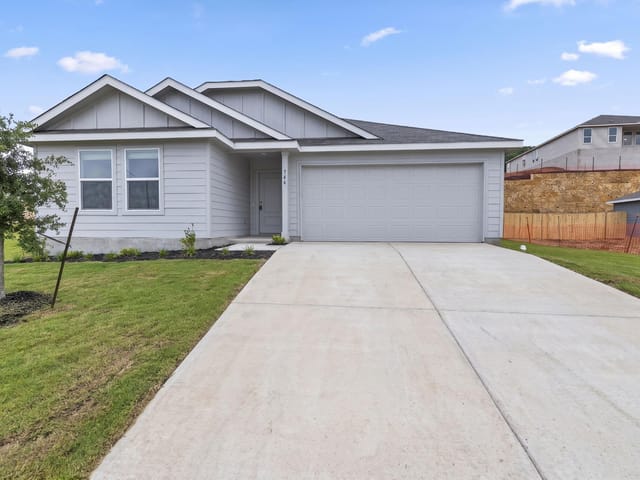 746 Bobby Lou LN