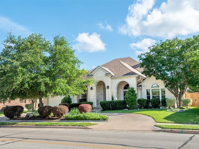 748 Nelson Ranch RD