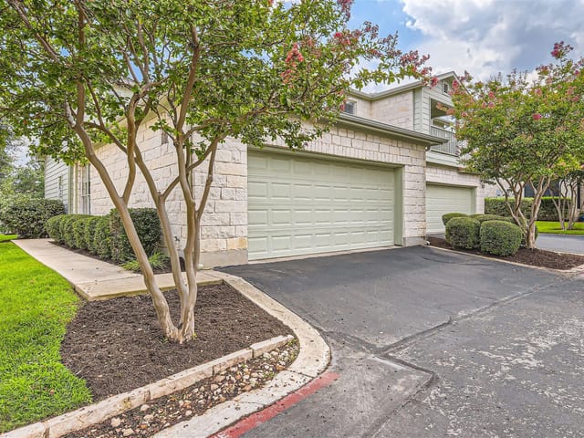 7500 Shadowridge Run Unit #52