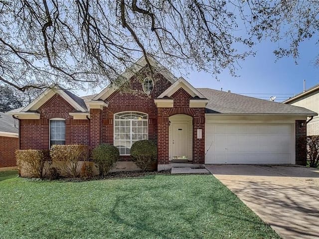 7500 Vol Walker Dr