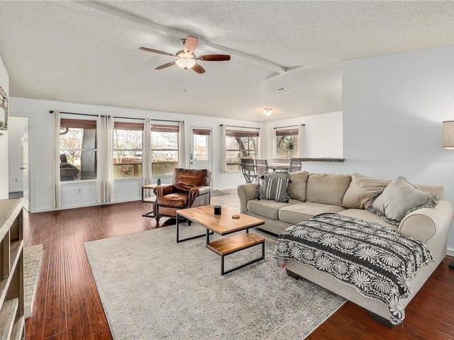 7502 Dallas Dr