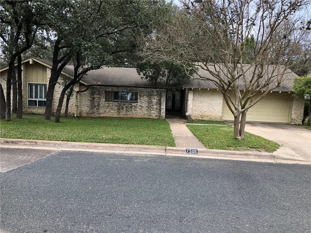 7505 Rockpoint Dr