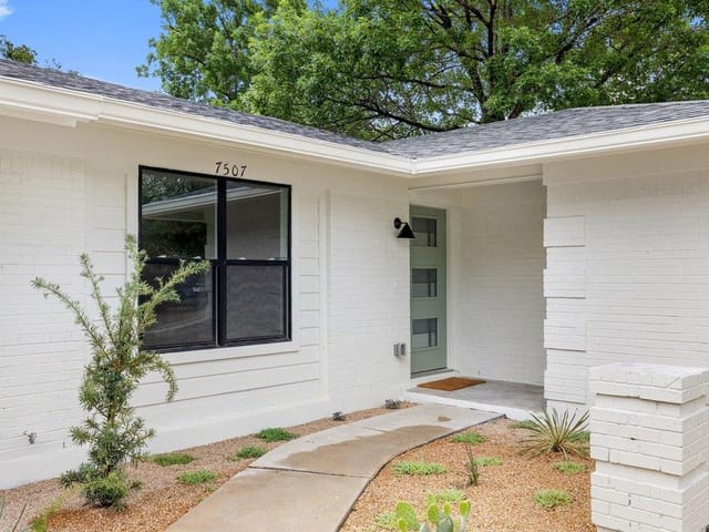 View 7507 Daugherty ST in Allandale Park Sec 05 7507 Daugherty ST - front exterior - Luxury home in Allandale Park Sec 05, Austin, TX