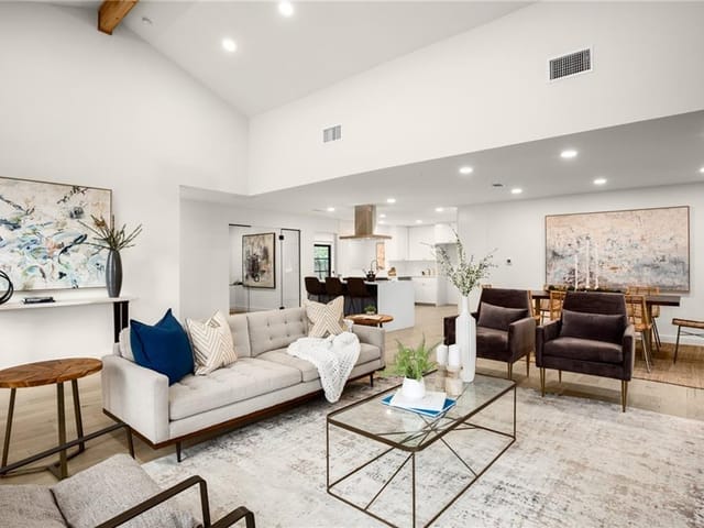 7507 Downridge Dr