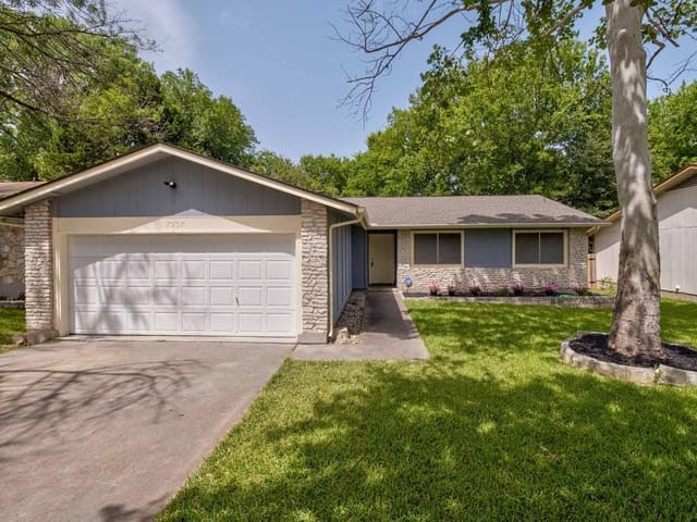 7507 Elderberry Dr