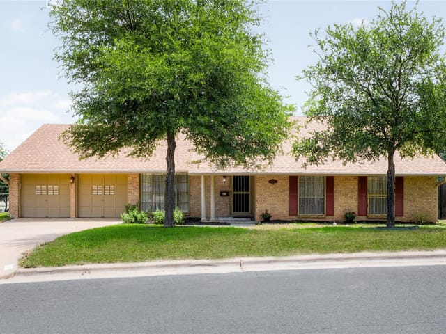 7507 Glenhill Rd