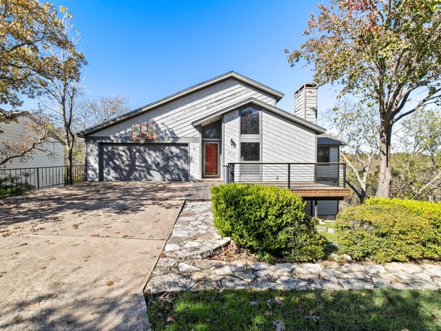 7512 Downridge DR