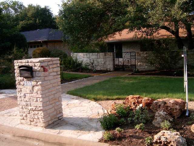 7512 Stonecliff Cir