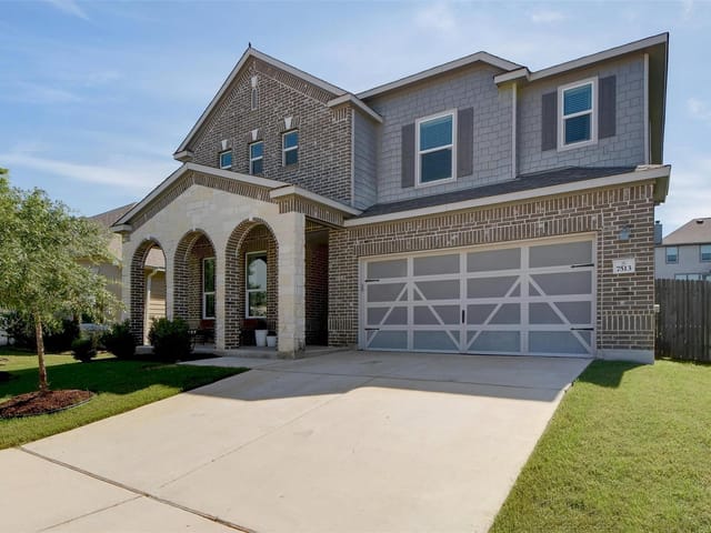7513 Knockfin Dr