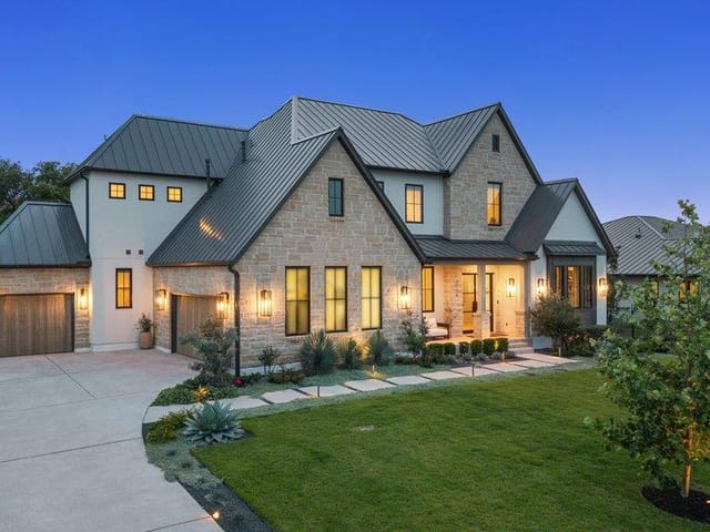 7516 Davenport Divide RD - front exterior - Luxury home in Sweetwater Ranch Sec 2 Village P3A, Austin, TX