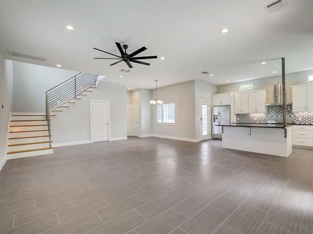 7518 Carver Ave Unit #A