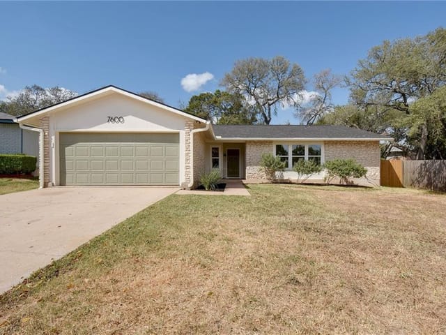 7600 Helecho Ct