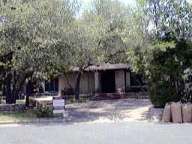 7600 RUSTLING CRES