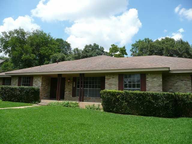 7605 Rockpoint Cir