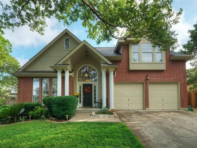 7606 Basil Dr